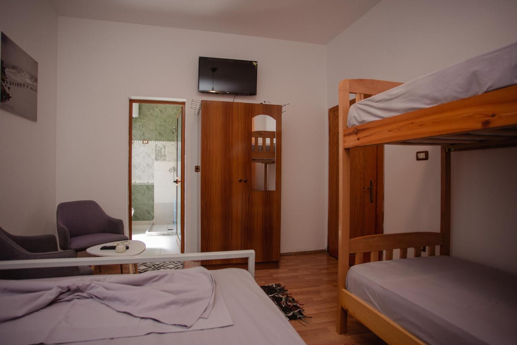 Hotel Shkodra Lake Široka Exteriör bild