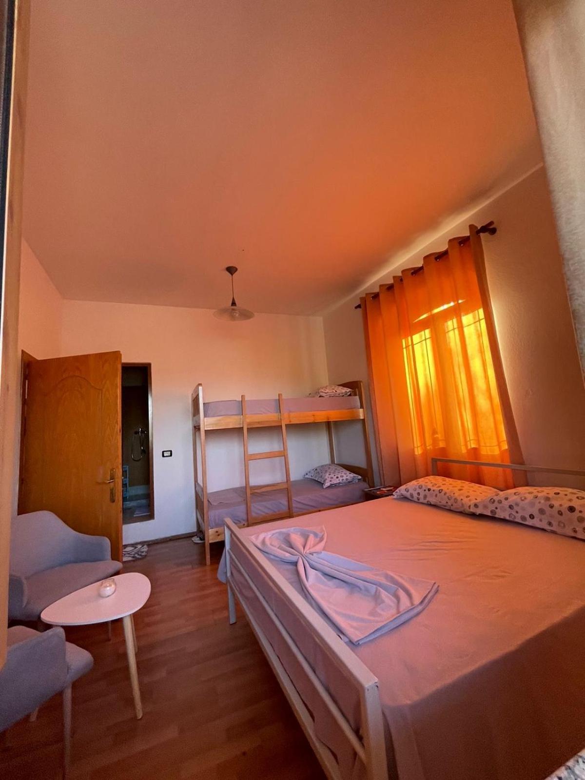 Hotel Shkodra Lake Široka Exteriör bild