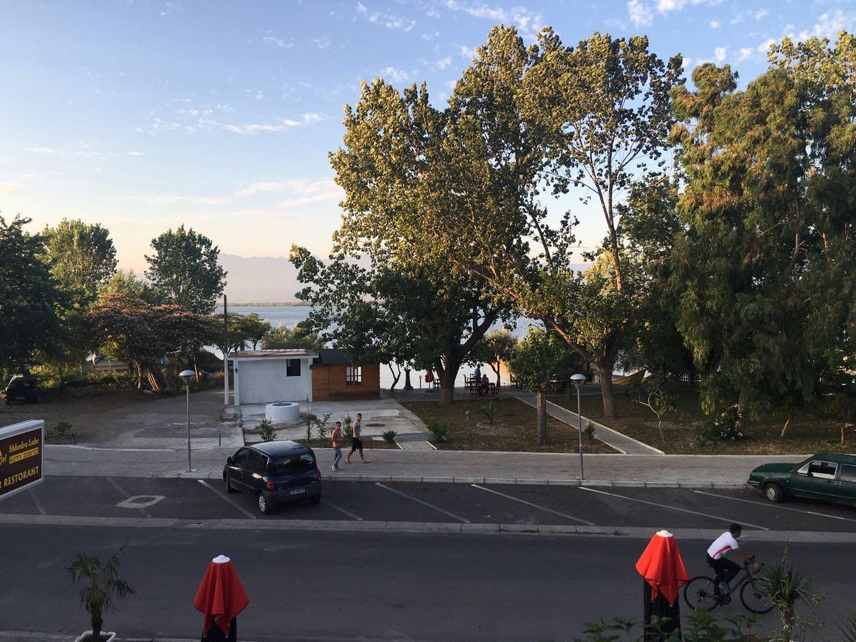 Hotel Shkodra Lake Široka Exteriör bild