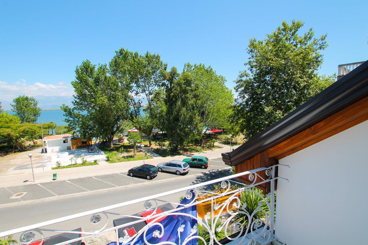 Hotel Shkodra Lake Široka Exteriör bild